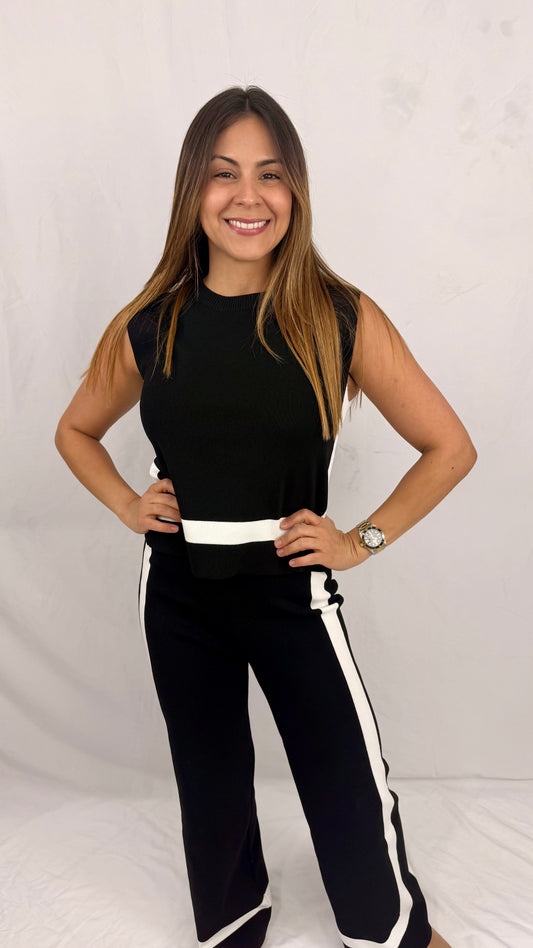 Renacer: Black & White Stripes Cotton Top And Pant Set